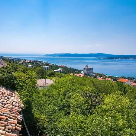 Apartment In Crikvenica 5213